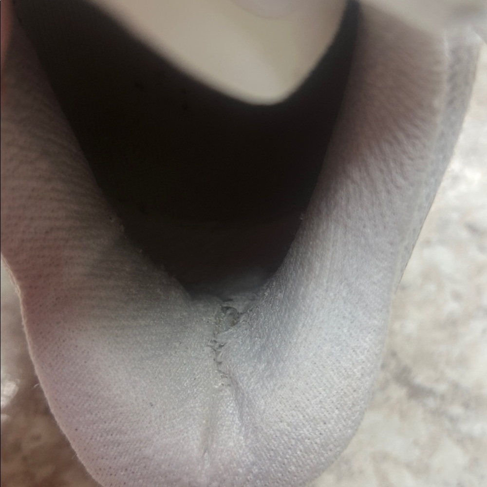 Lululemon White and Cream Sneakers blissfeel 2 - Picture 5 of 5